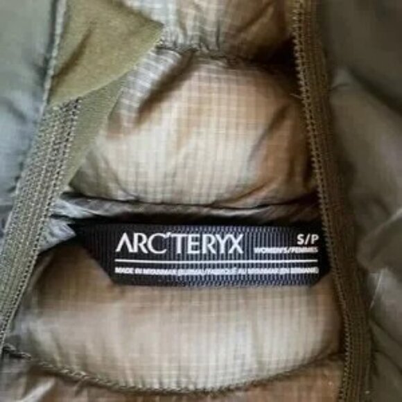 NWT Arcteryx Green Down jacket S - Picture 6 of 7